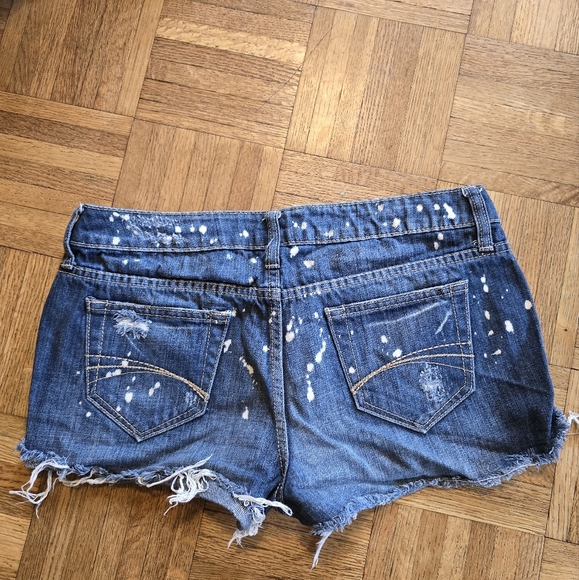 Decree Jean Shorts - Picture 3 of 4